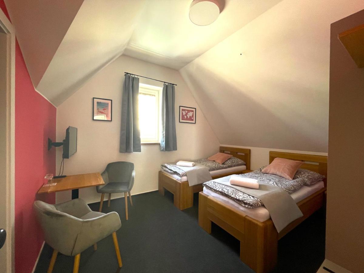 Penzion Nad Lávkou Uherský Brod Exterior foto